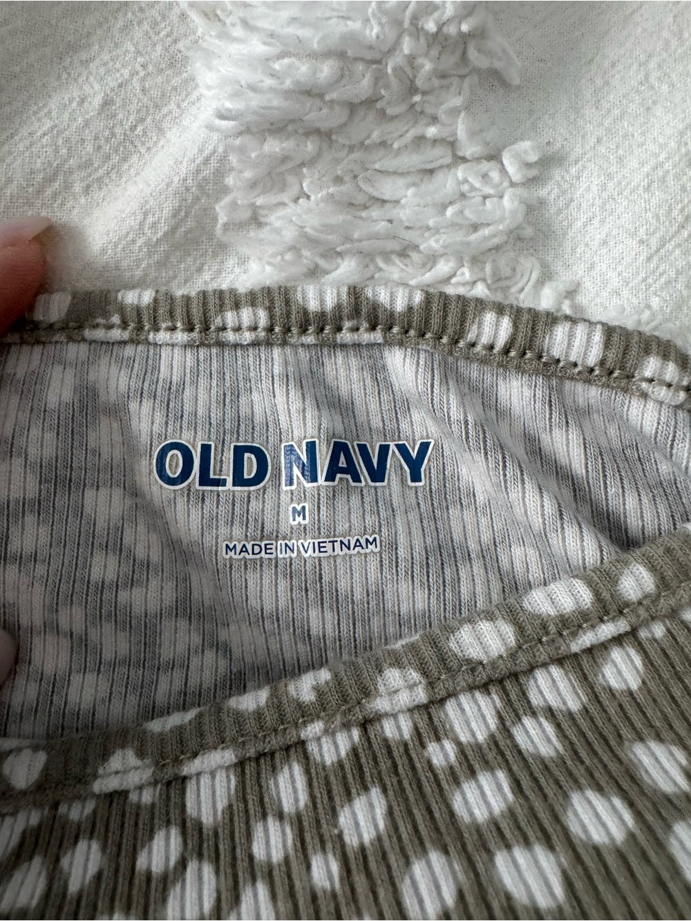Old Navy Ribbed Cropped Tank Top Bundle | 4 Tanks - Picture 5 of 5